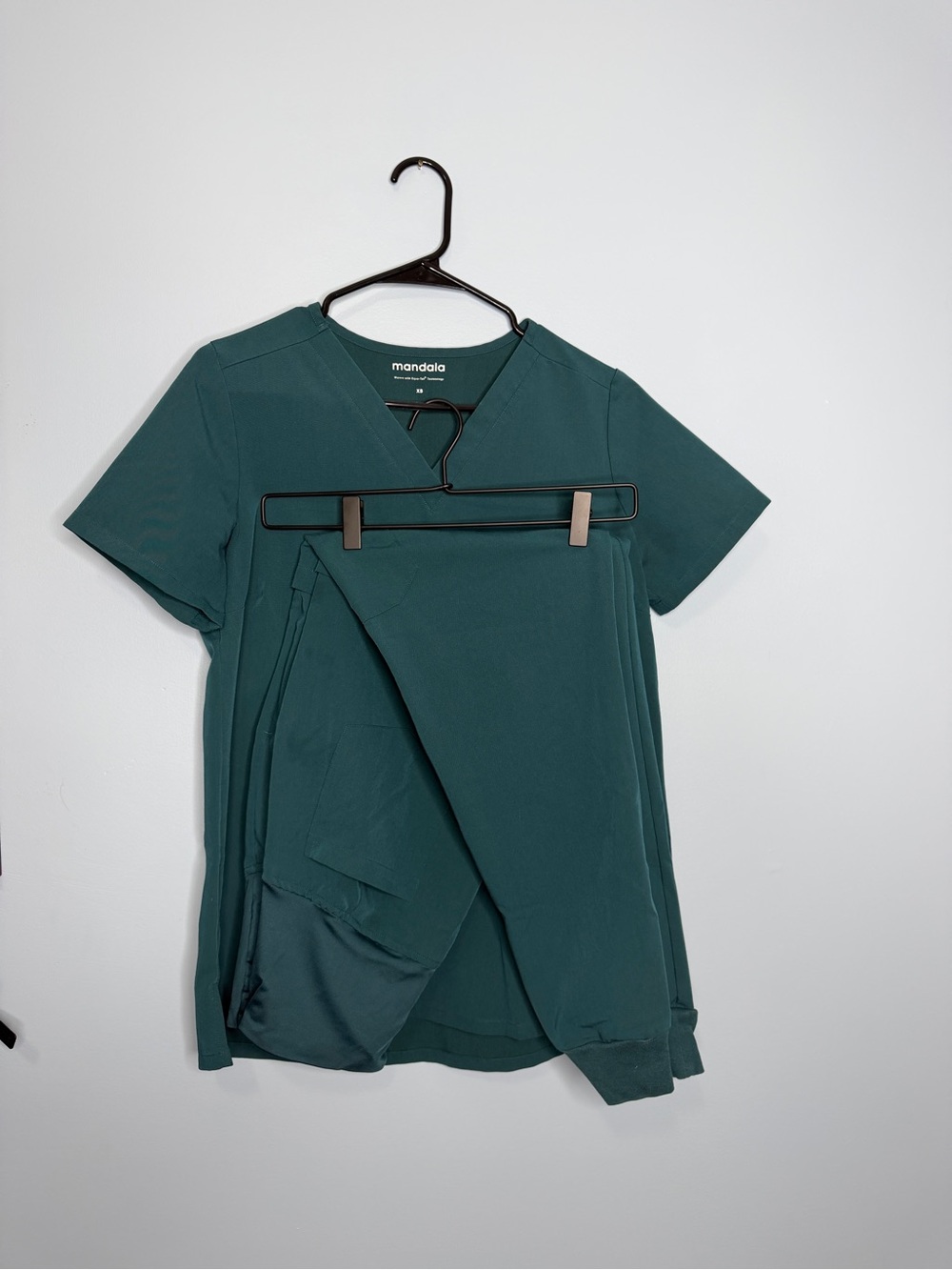 Mandala Maternity Women's Deep Teal V-Neck Short Sleeve Scrub Top